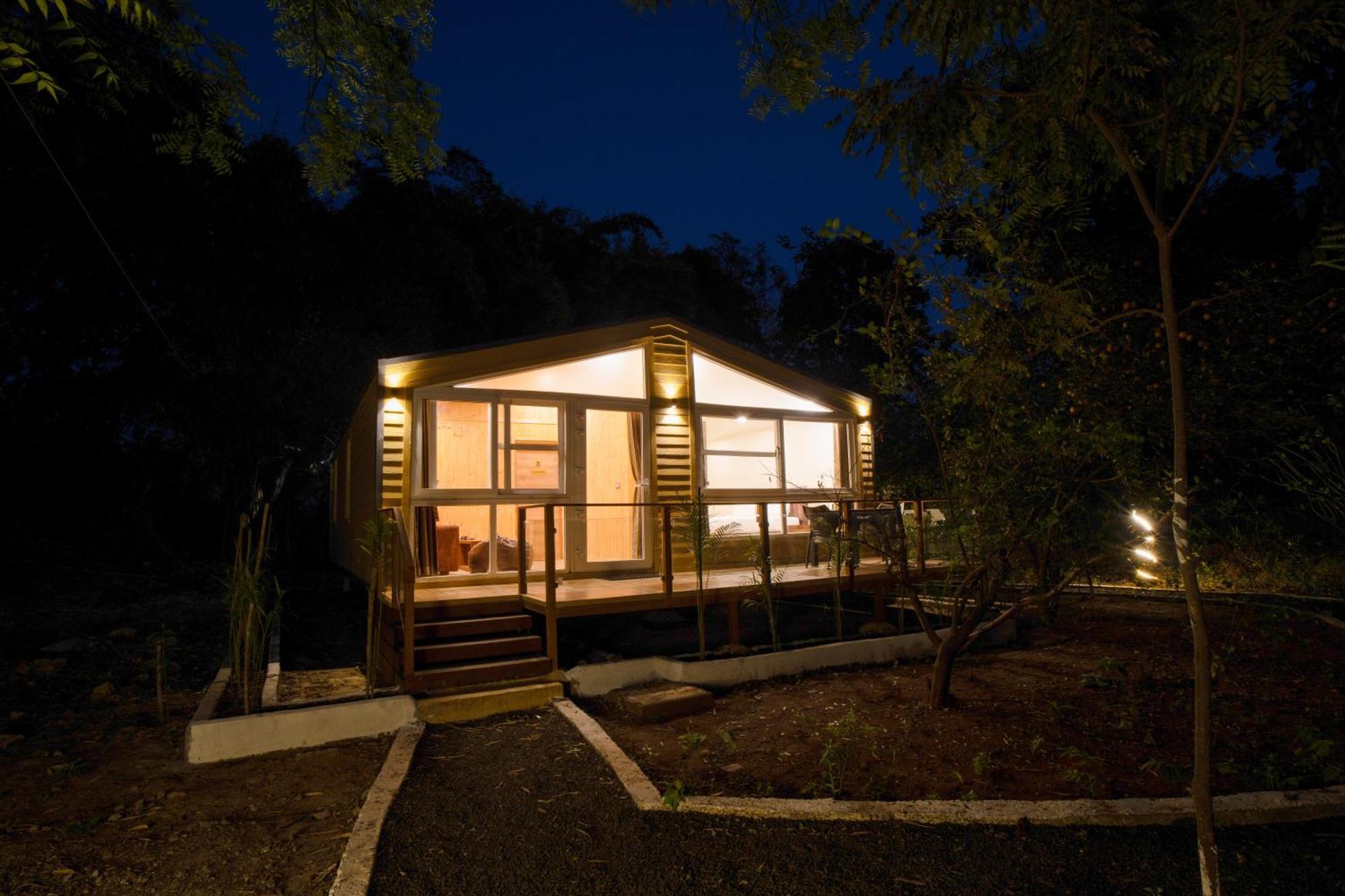 ホテル Treebo Premium Mowgli'S Den, Pench Khawāsa エクステリア 写真