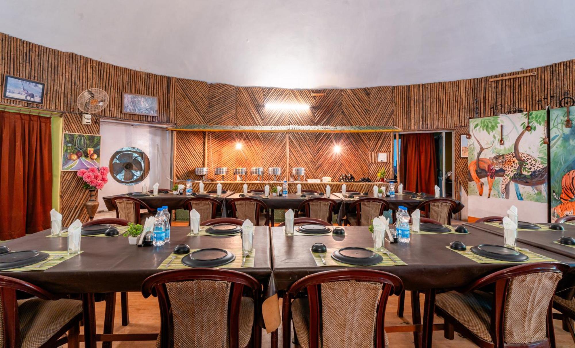 ホテル Treebo Premium Mowgli'S Den, Pench Khawāsa エクステリア 写真