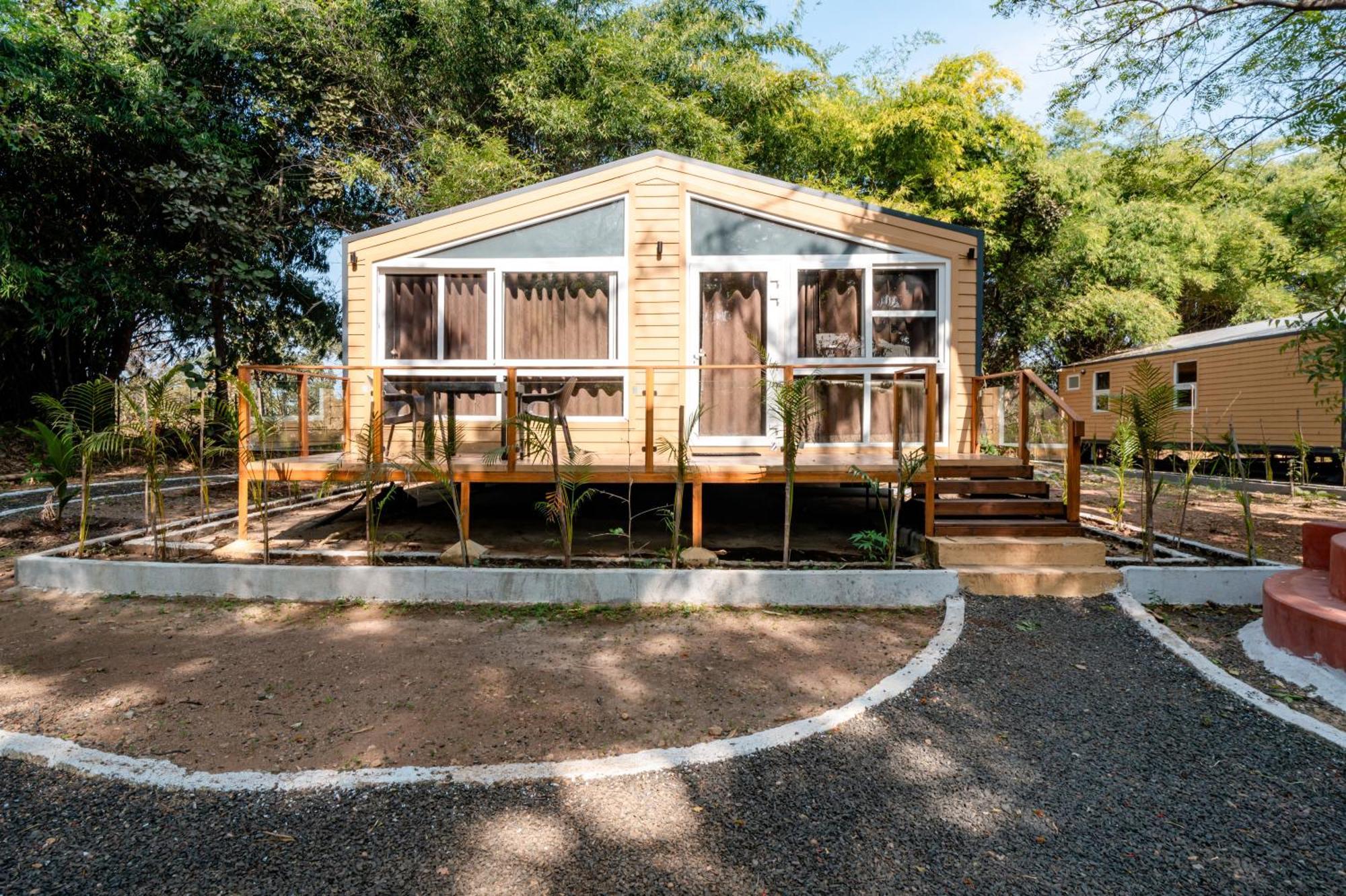 ホテル Treebo Premium Mowgli'S Den, Pench Khawāsa エクステリア 写真